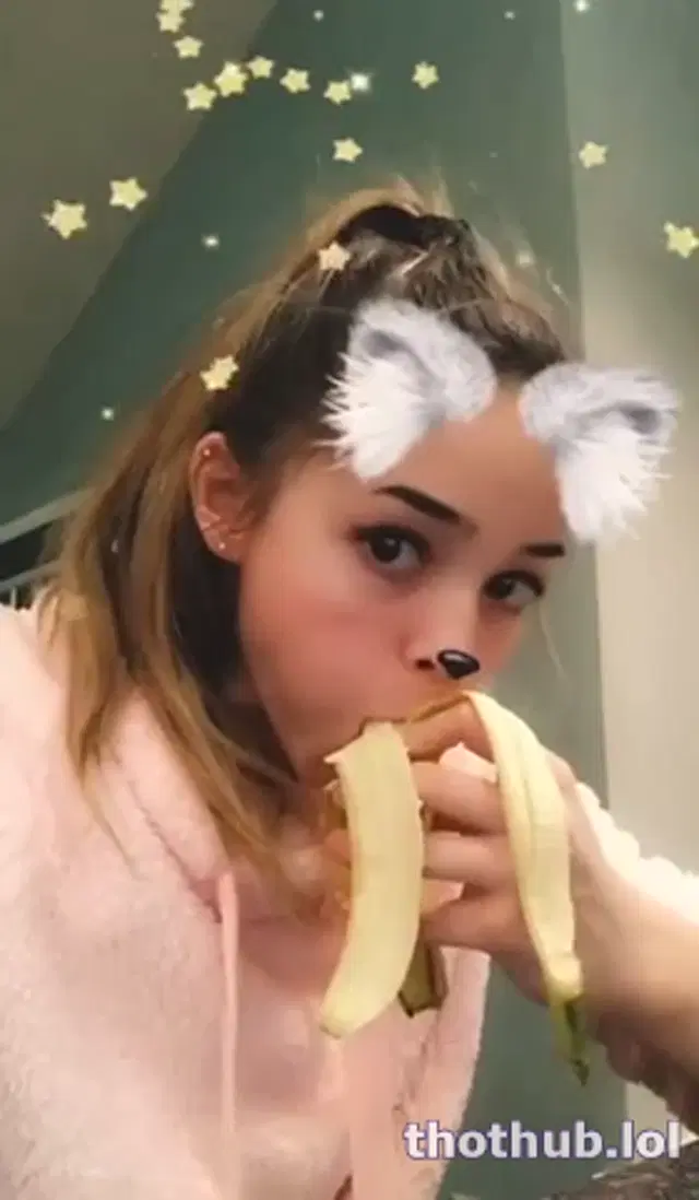 Livvy dunne deepthroat banana