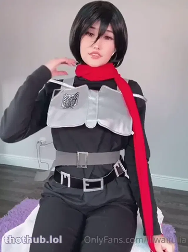 Lilwaifulia Mikasa Dildo Fuck