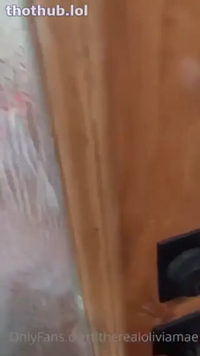 Olivia Mae Fucked In a Hotel Room
