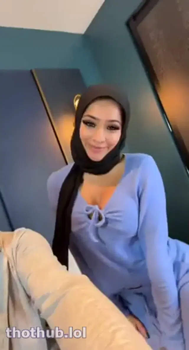 Hijabi bitches