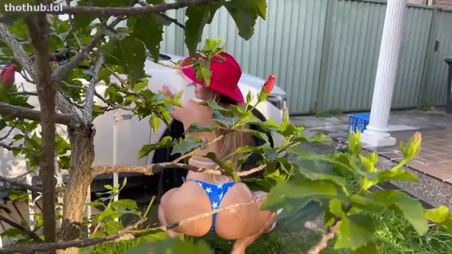 Elletwerk 4th of July twerk