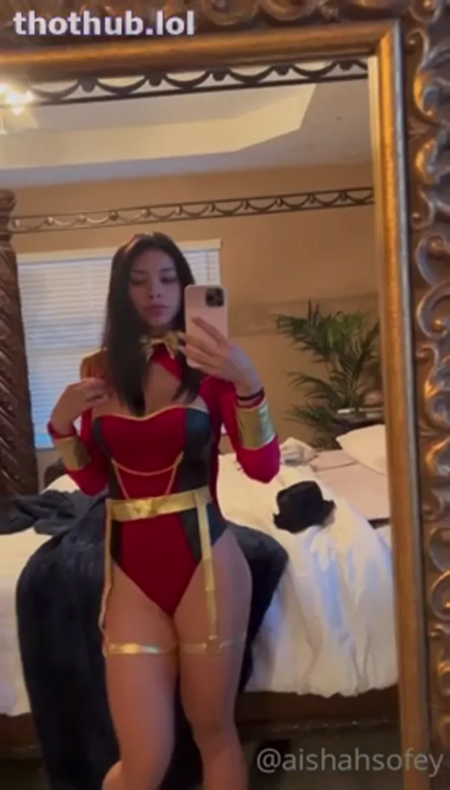 Aishah Sofey Costume