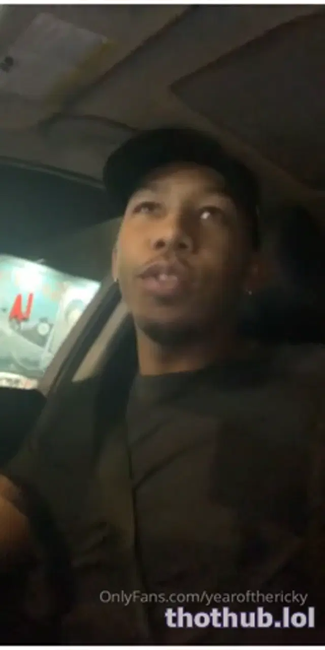 KENDRA SPADE SUCKING DICK IN CAR