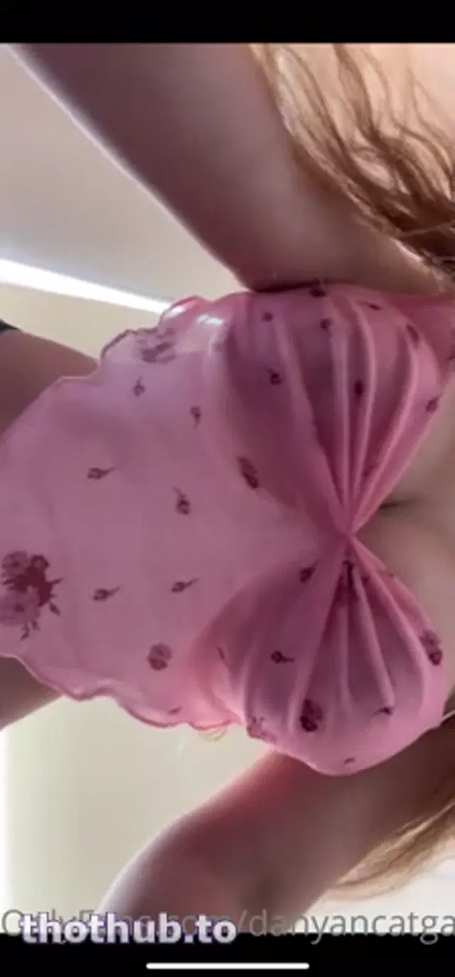 Hot danyancat boobs