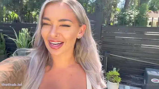 Hayley Davies – Real Tinder Match With Johnny Sins