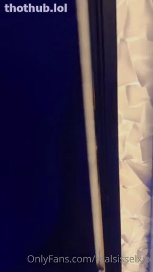 Realsisselxxx body massage and cum shot on my back