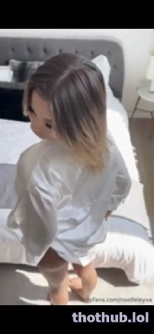 Noelle leyva striptease