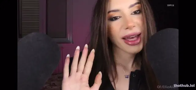 Ellie alien asmr