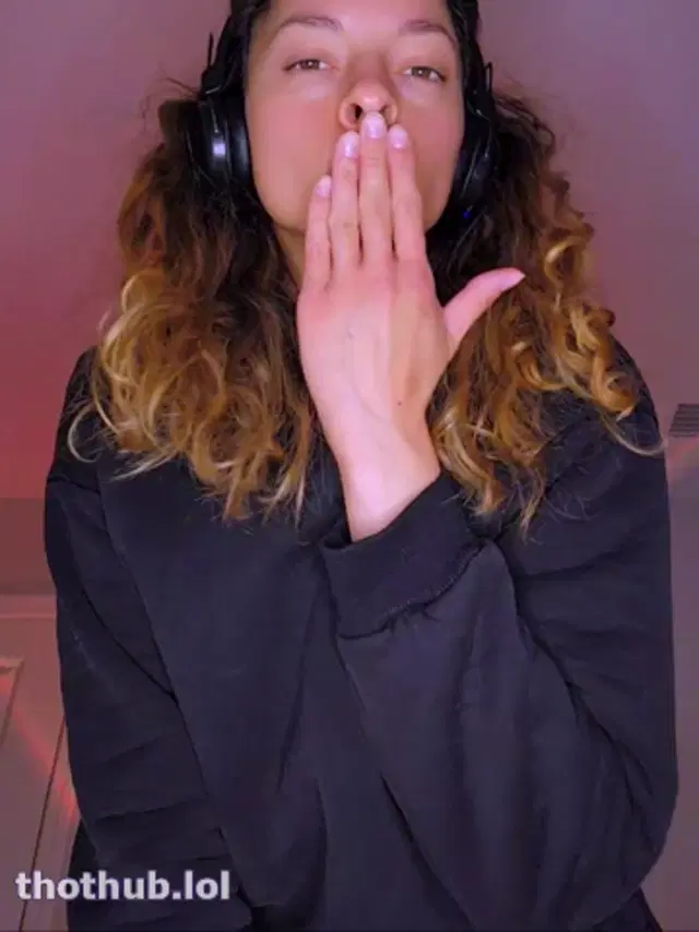 Allie ASMR