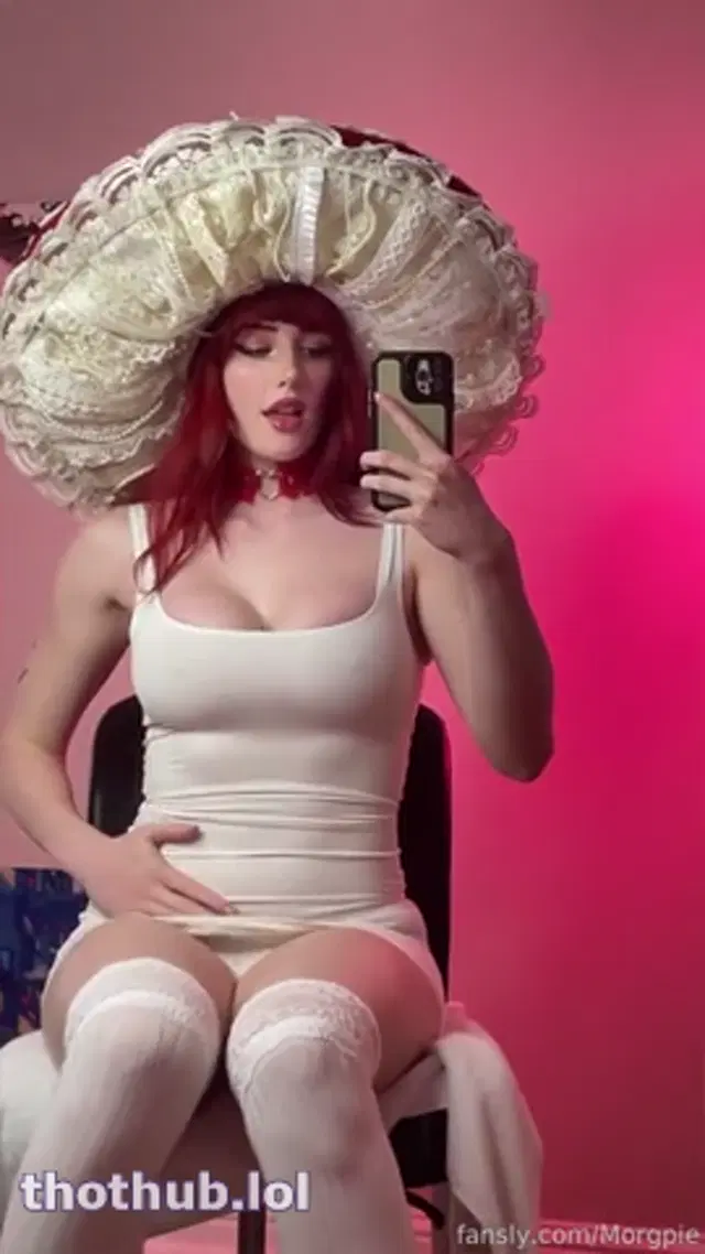 Morgpie – Sombrero pussy vibrator fuck on chair