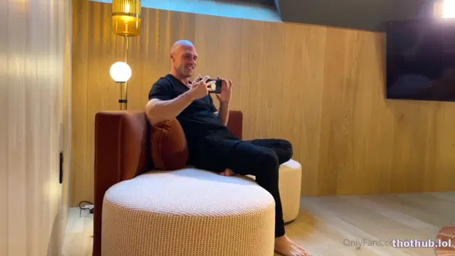 Ivi Rein – Hookup And Hard Fuck With Johnny Sins