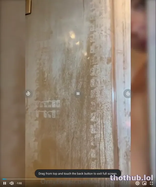 Sophieraiin naked in the shower stall