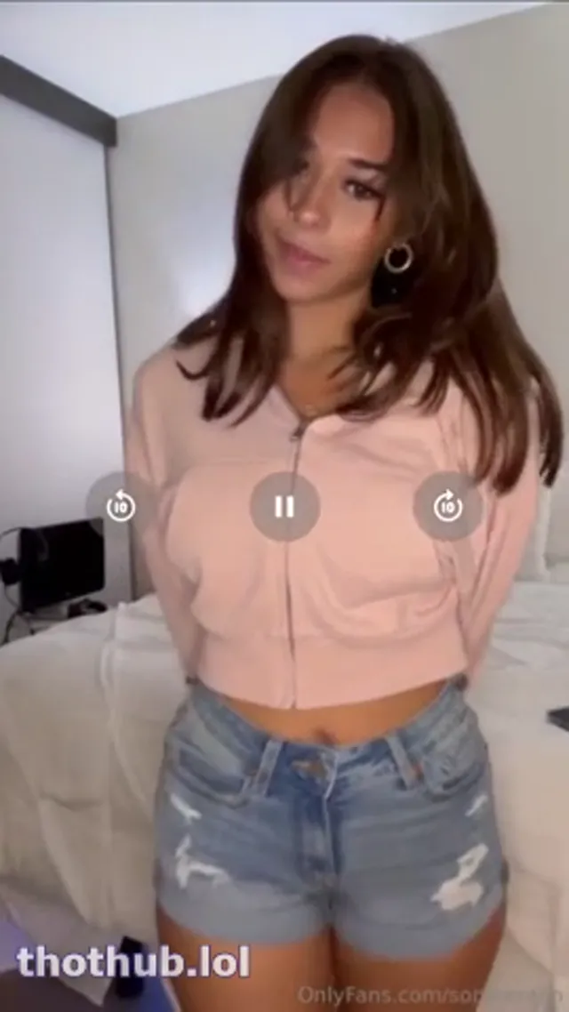 SophieRaiin – Strip Fully Naked Onlyfans Video Leaked