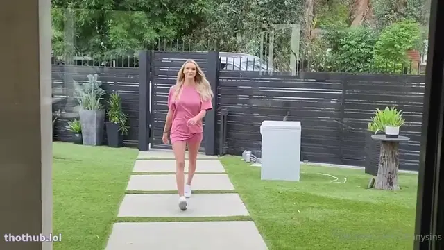 Emma Hix OnlyFans Johnny Sins