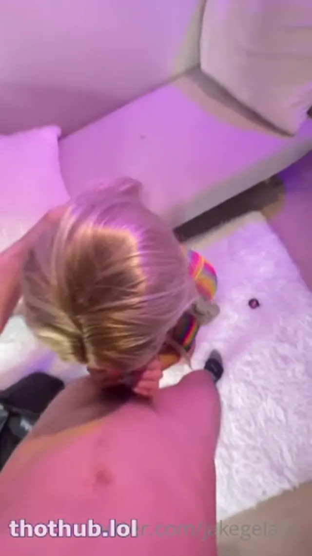 Waifumiia rainbow fuck