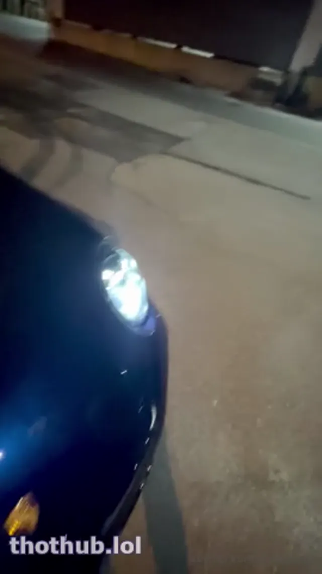 Waifumiia | izzybunnies car sex on a public parking 3