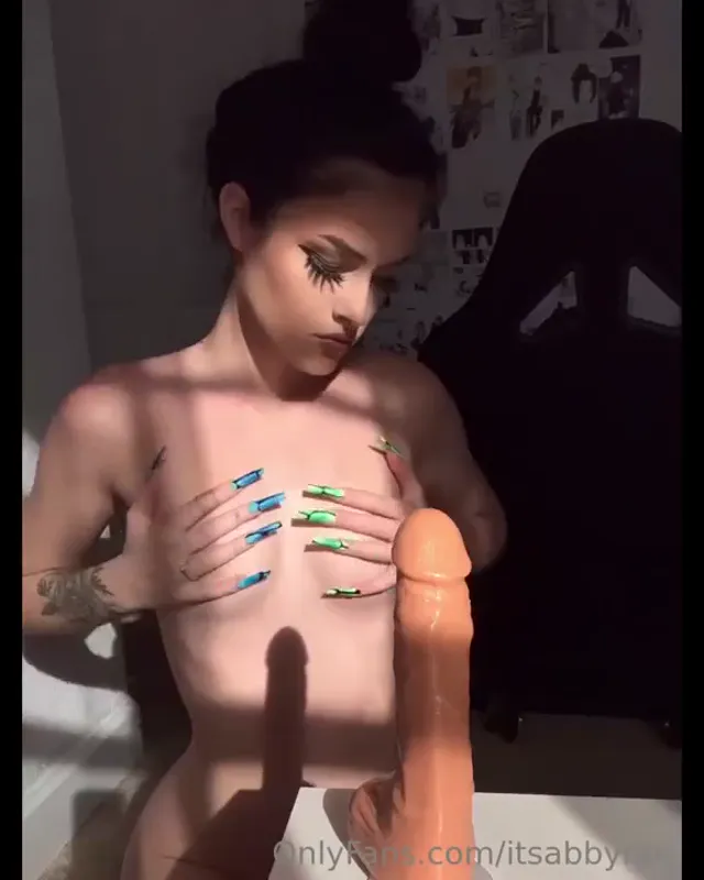 ItsAbbyRae onlyfans show june-2025