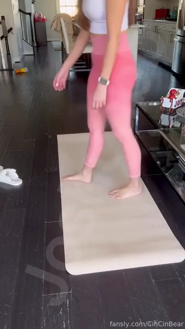 Cincinbear nude yogaleaks june-2025