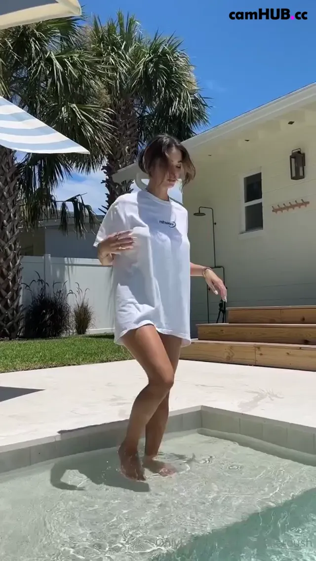 Natalie Roush Onlyfans Pool Wet Shirt