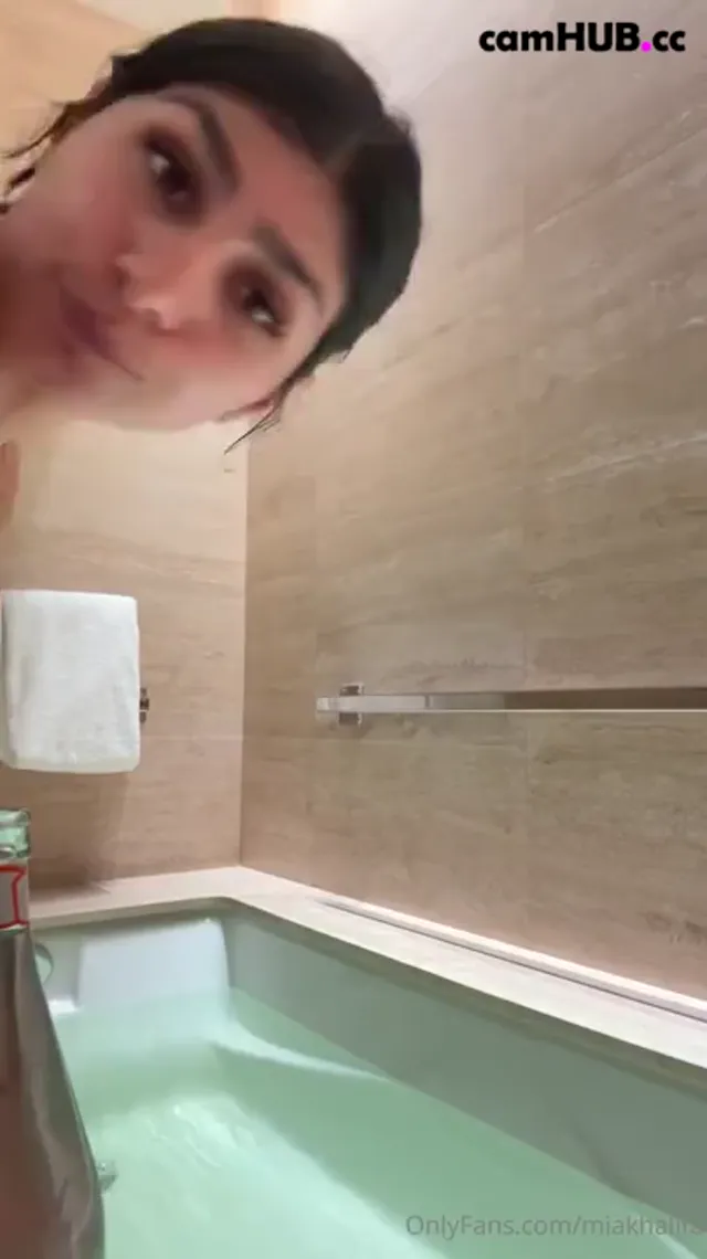 Mia Khalifa onlyfans livestream leaks