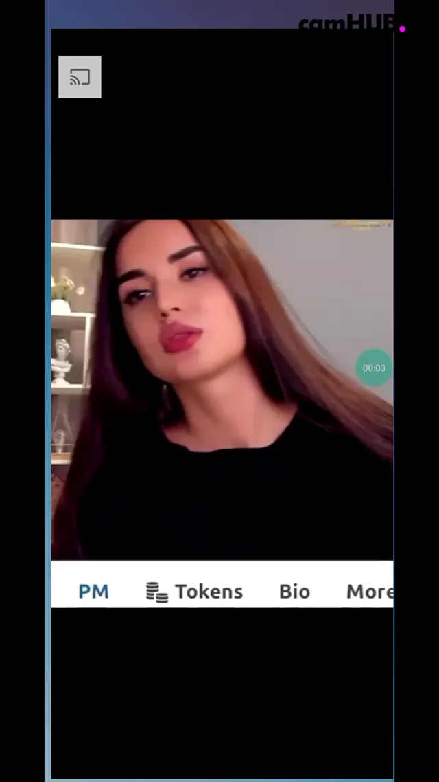 LaraSkinny