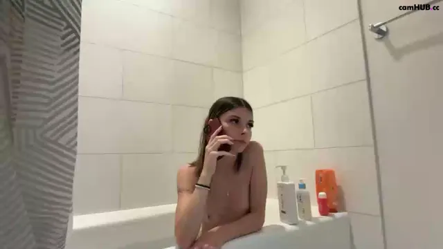 Clairewalkerrr show 2