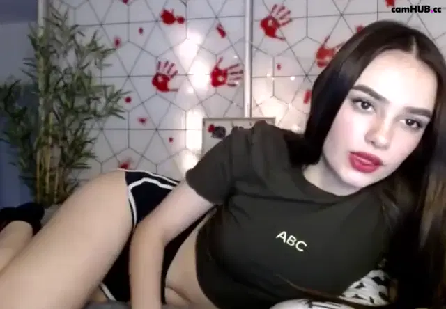 Mayflowwer chaturbate play without panties