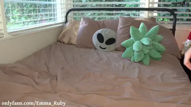 Of Emma_Ruby Chaturbate self toy drilling