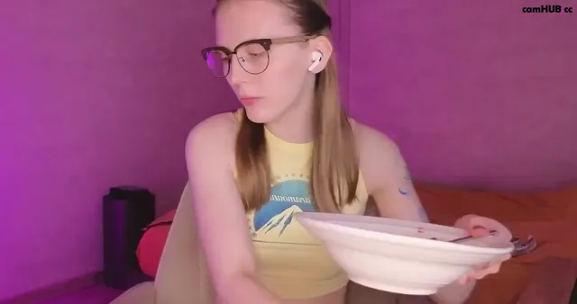 Halie_cross – Rubbing hole chaturbate sextape
