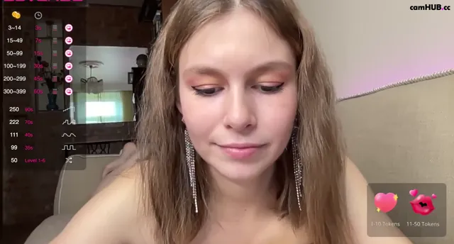 Bush_mia naked and playful chaturbate leaked