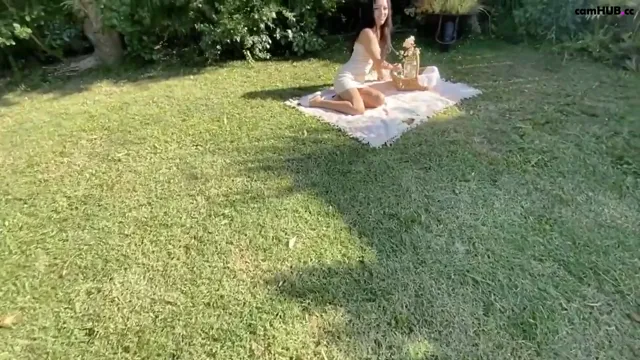 Jasminx_Onlyfans backyard POV blowJ show