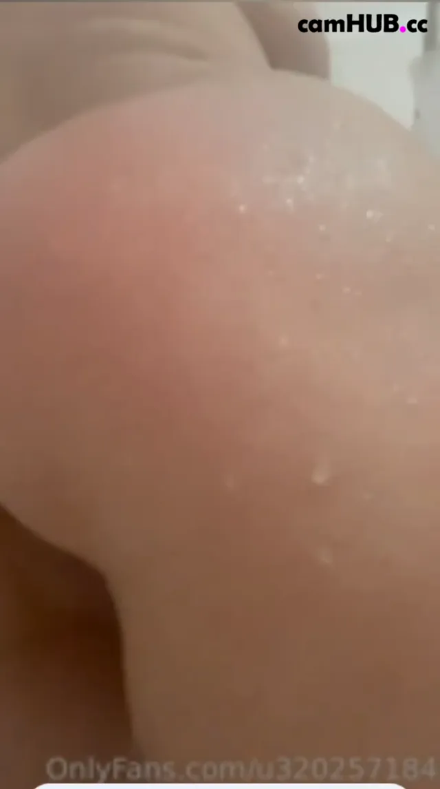 Onlyfans crazycrazydaisy Pussy play in the shower show 3