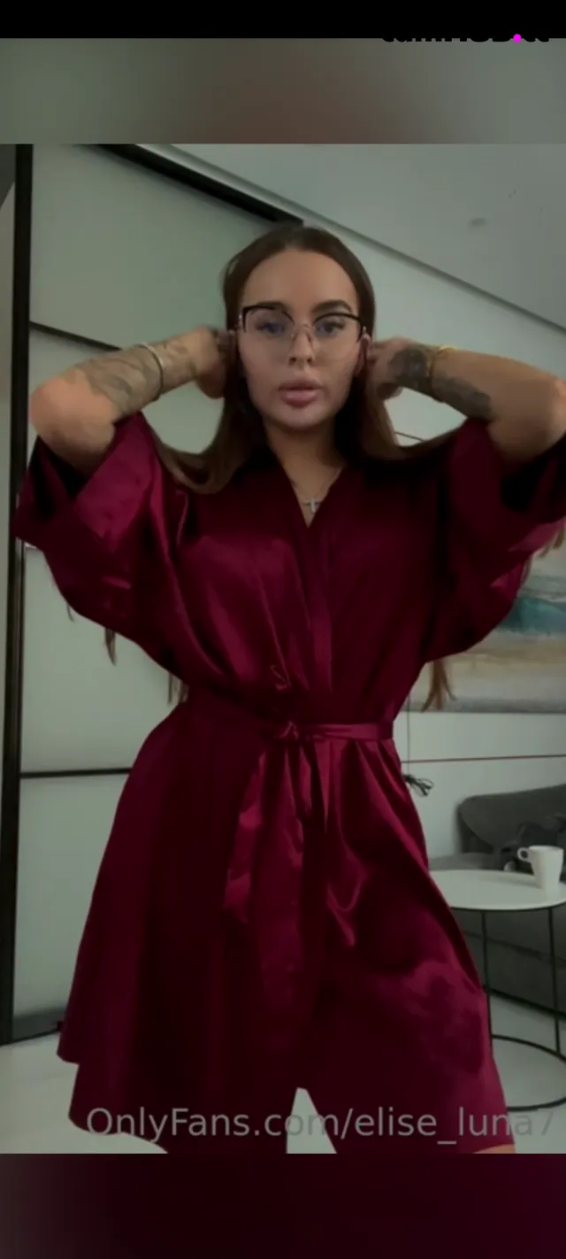 Onlyfans Vlada Capeloon – Elise Luna – nude videos_27