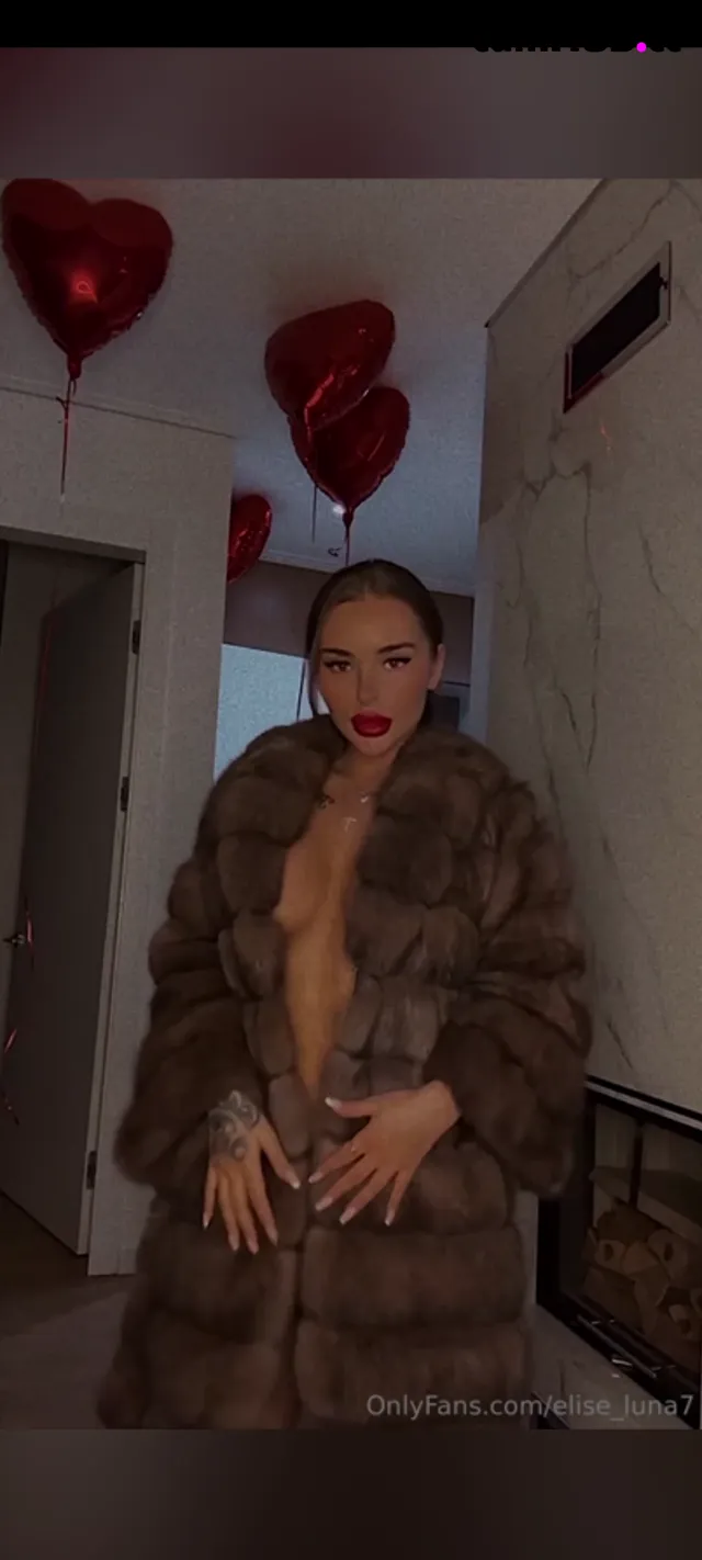 Onlyfans Vlada Capeloon – Elise Luna – nude videos_30