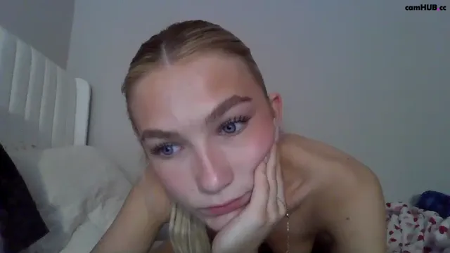 Emmabrooksxo Chaturbate 2026 Tit teasing show 1