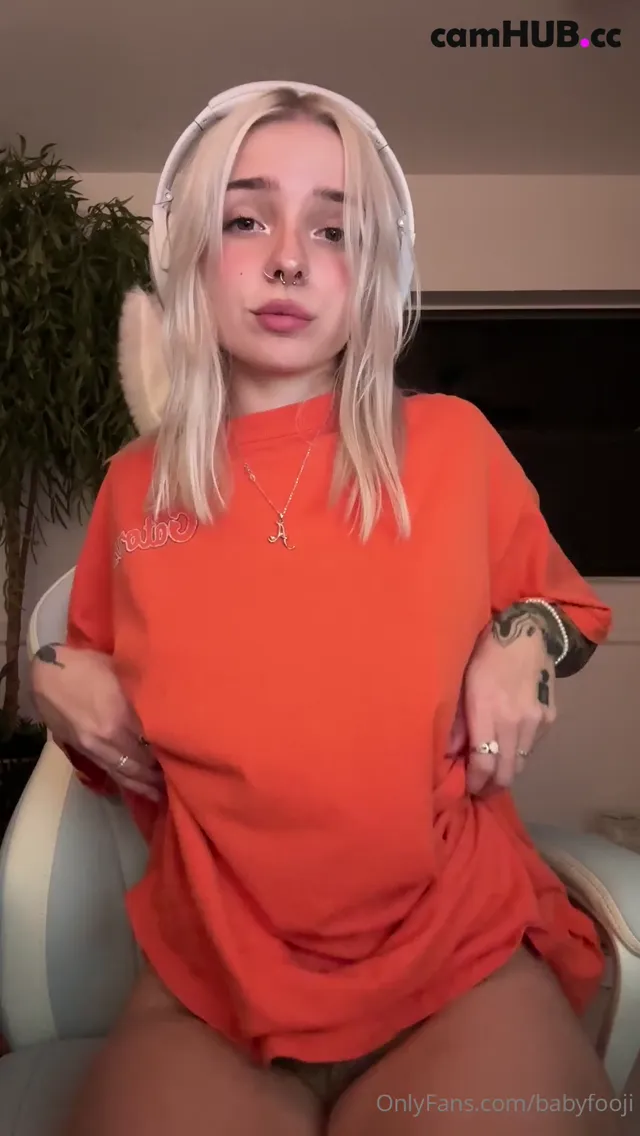 Onlyfans Babyfooji – Peachtot – Pikapeachu nude videos_3