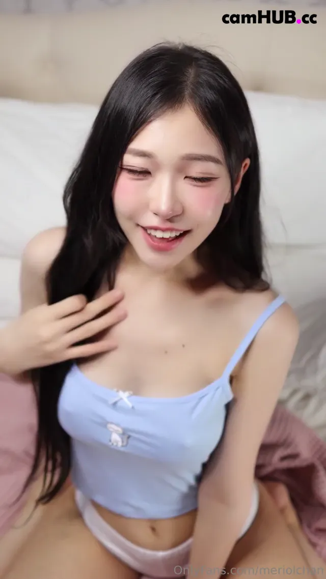 Onlyfans Meriol Chan nude videos_16