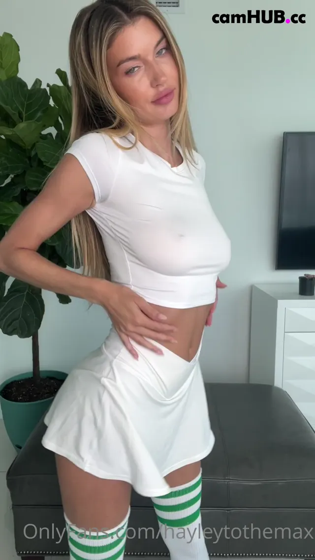 Onlyfans hayleytothemax – Hayley Maxfield nude videos_34