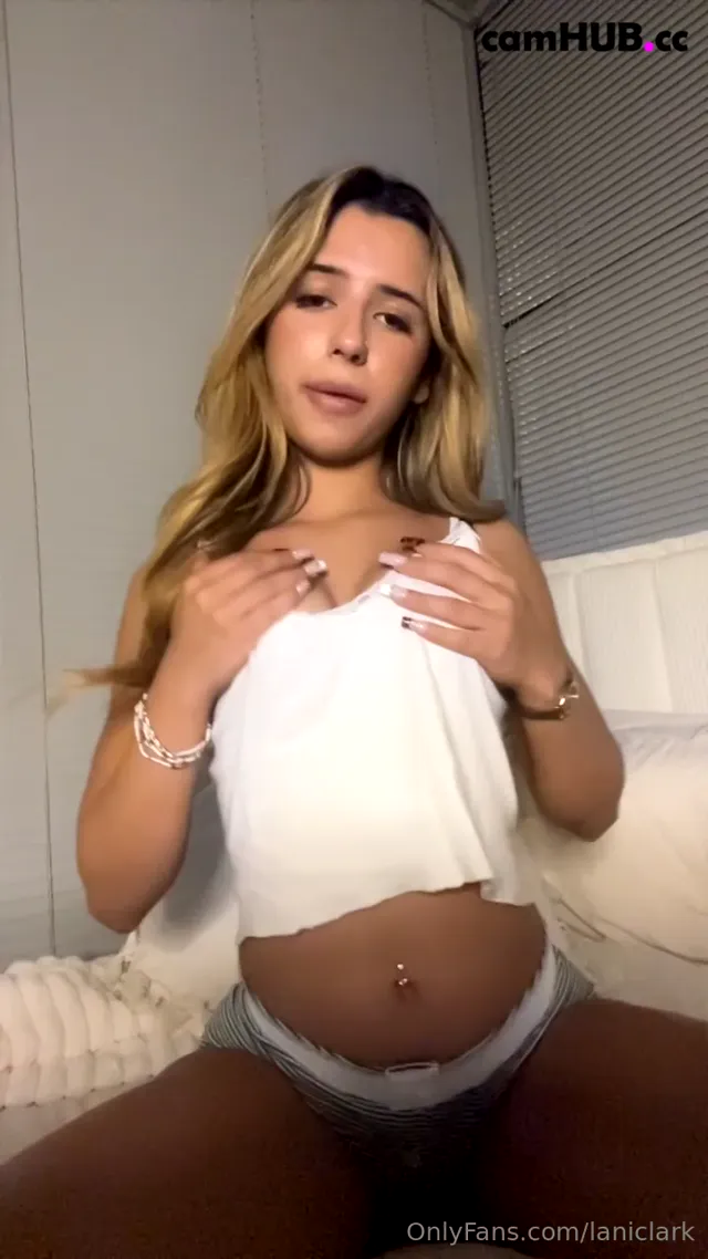 Laniclark OF teasing body show 2