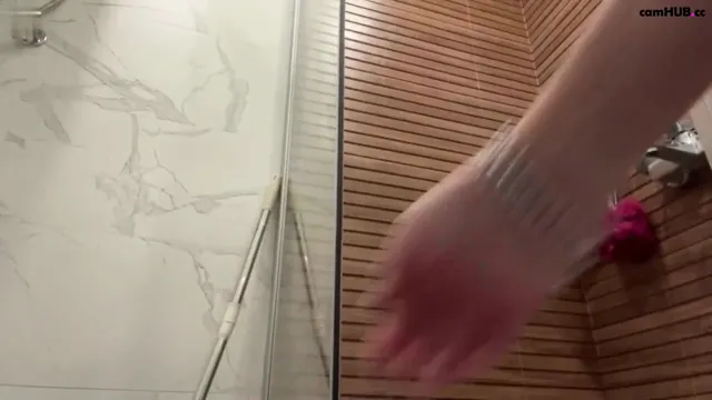 Kymberlyrosenlof full naked & shower show