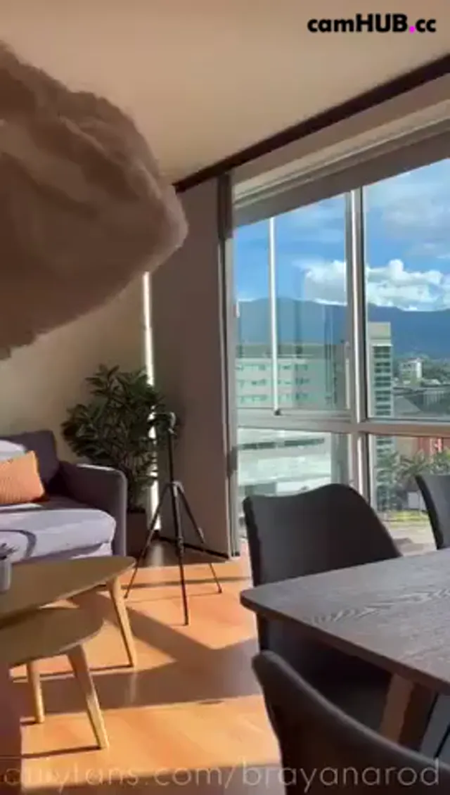 Brayanarod Rubs her pussy on table corner Gets very wet Onlyfans