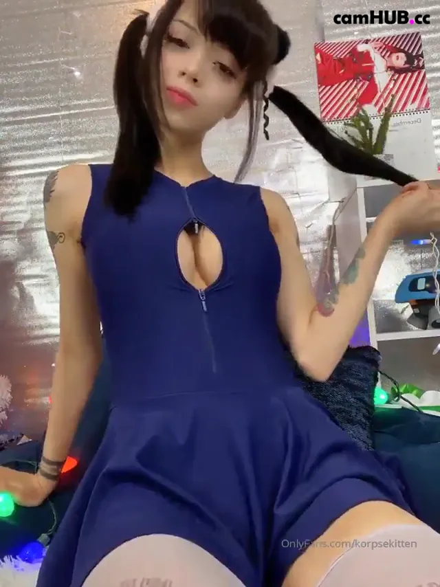 Korpsekitten Teen Rubs Her Wet Pussy On A Chair Onlyfans