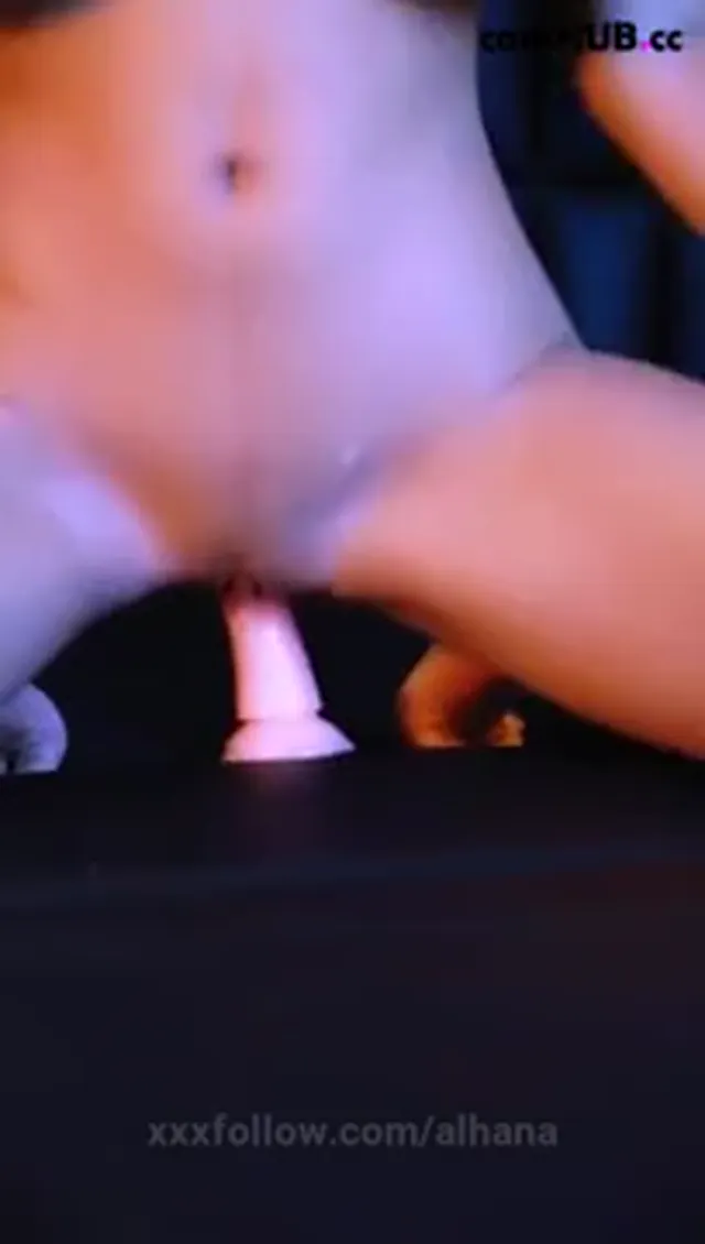 Alhana Pulido Sits On A Dildo Onlyfans