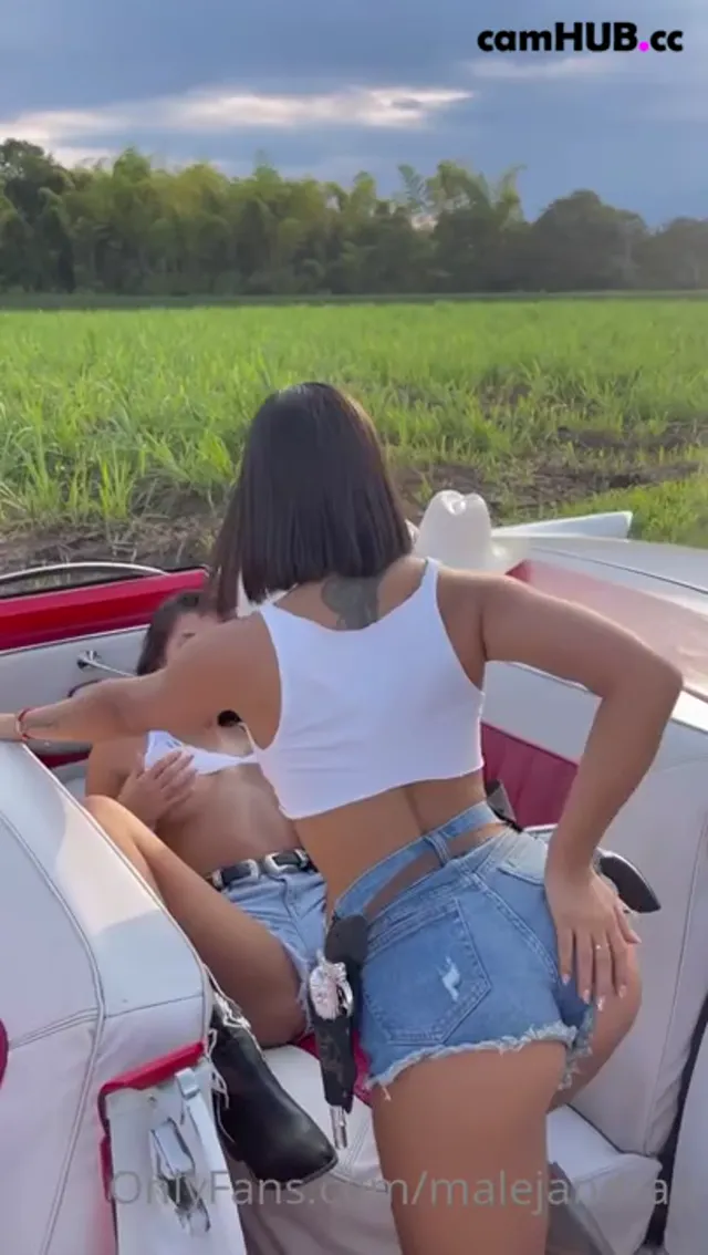 Maria Alejandra Quintero Plays With Daniela Anturys Pussy Onlyfans