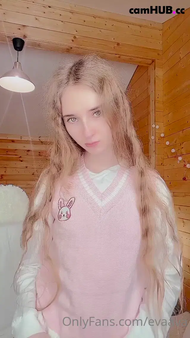 Evaava onlyfans show