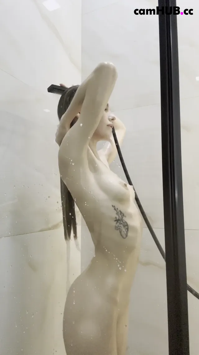 Imnotashleyy shower