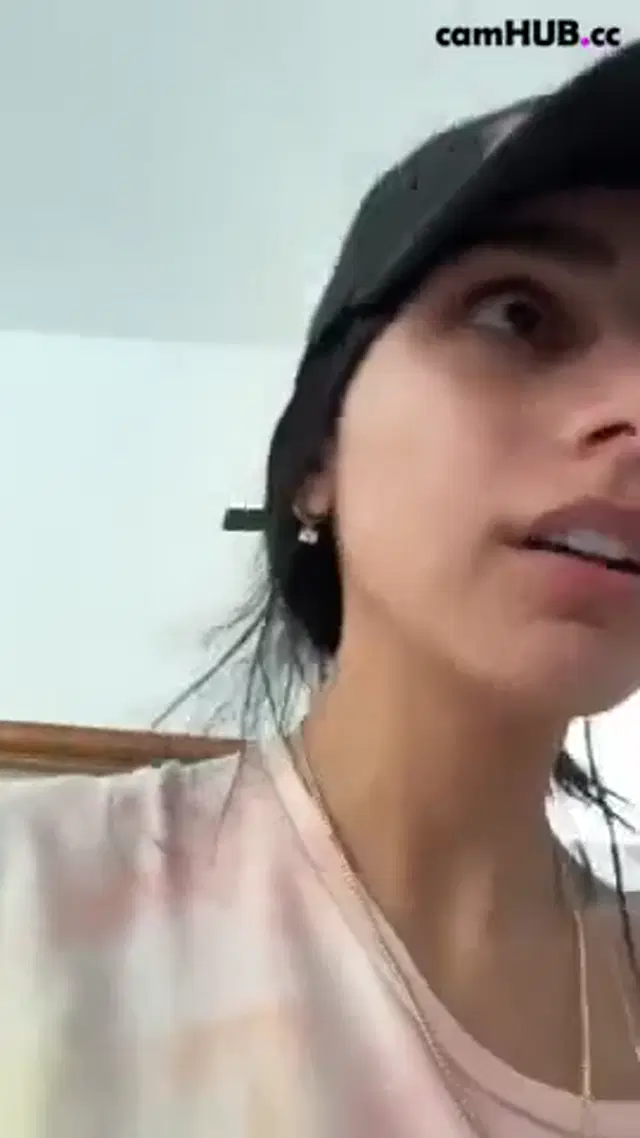 Mia Khalifa Been away for too long can’t wait for a shower Onlyfans