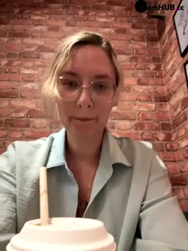 The_snowwhitee stripchat toilet orgasm