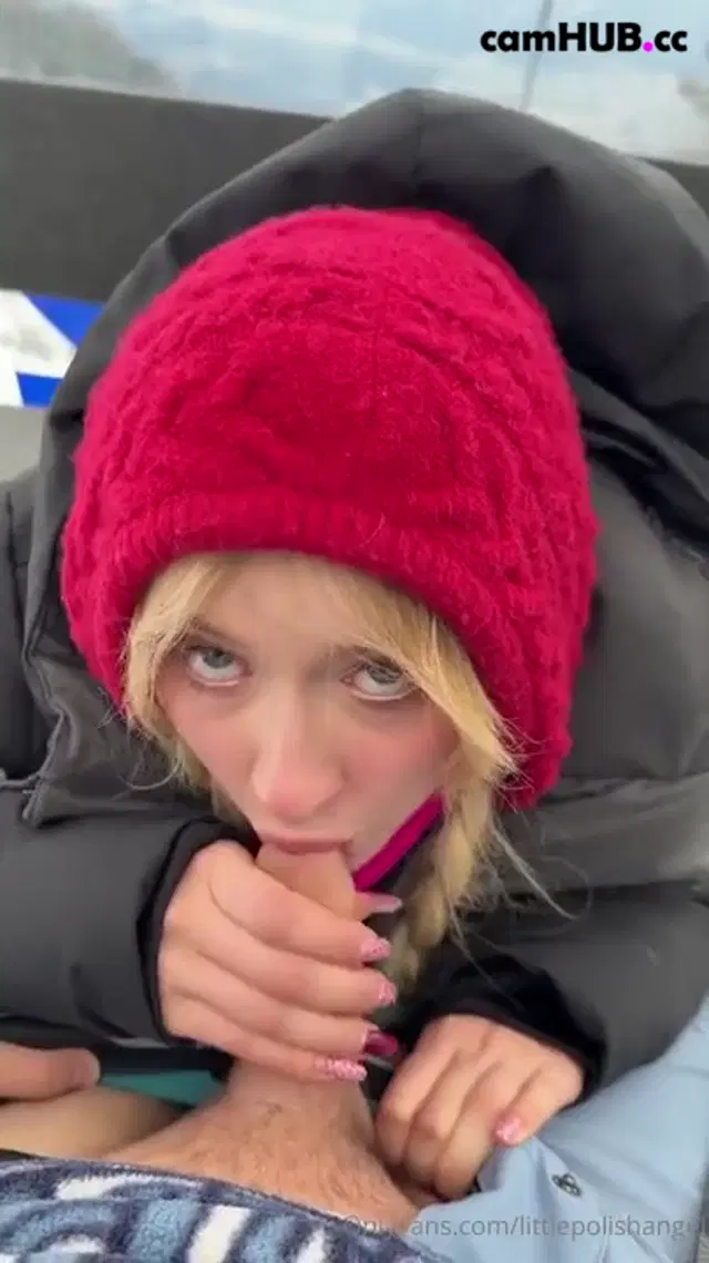 Lena Polanski Risky Ski Lift Blowjob Swallows All His Cum Onlyfans