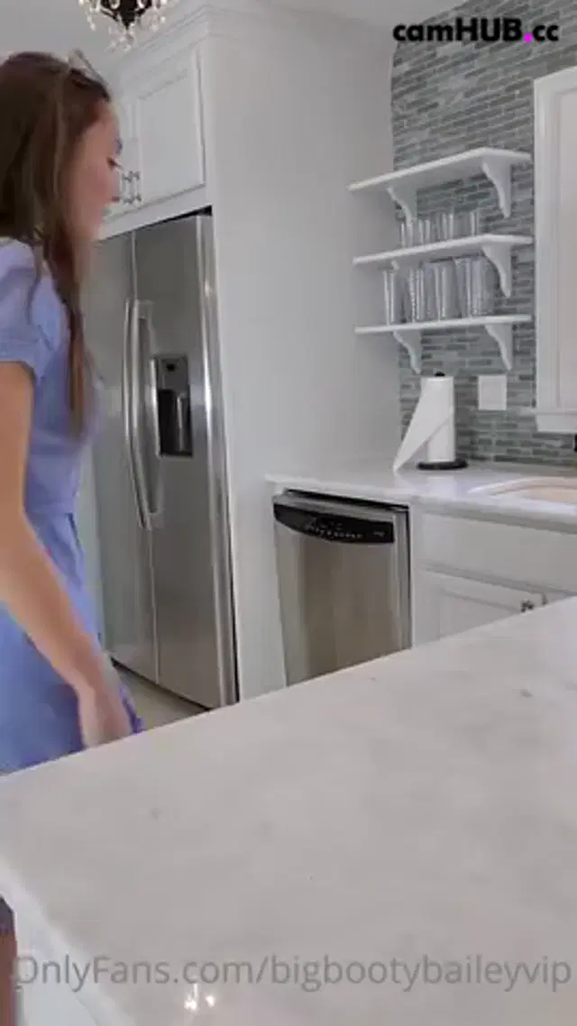 BigBootyBaileyVIP Rides Her Big Dildo Onlyfans